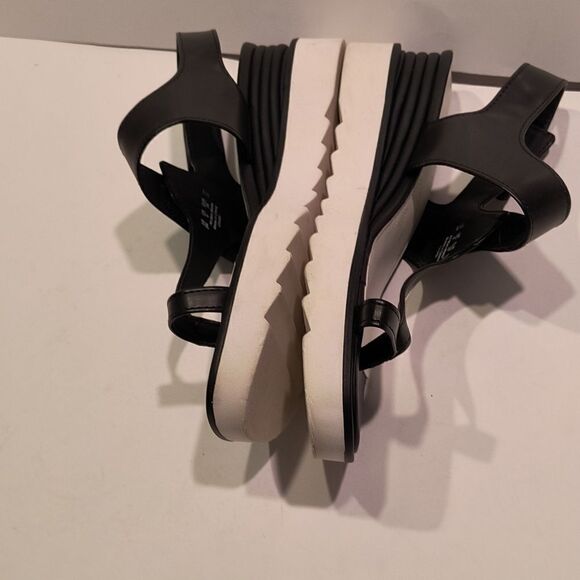 ….Franco Sarto Sandal Women's - Picture 2 of 5